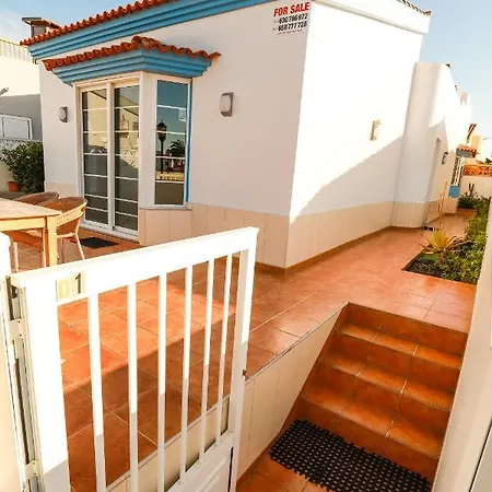 Σπίτι διακοπών Casa Frans Κοραλέχο